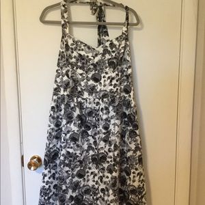 Torrid retro, halter tie dress